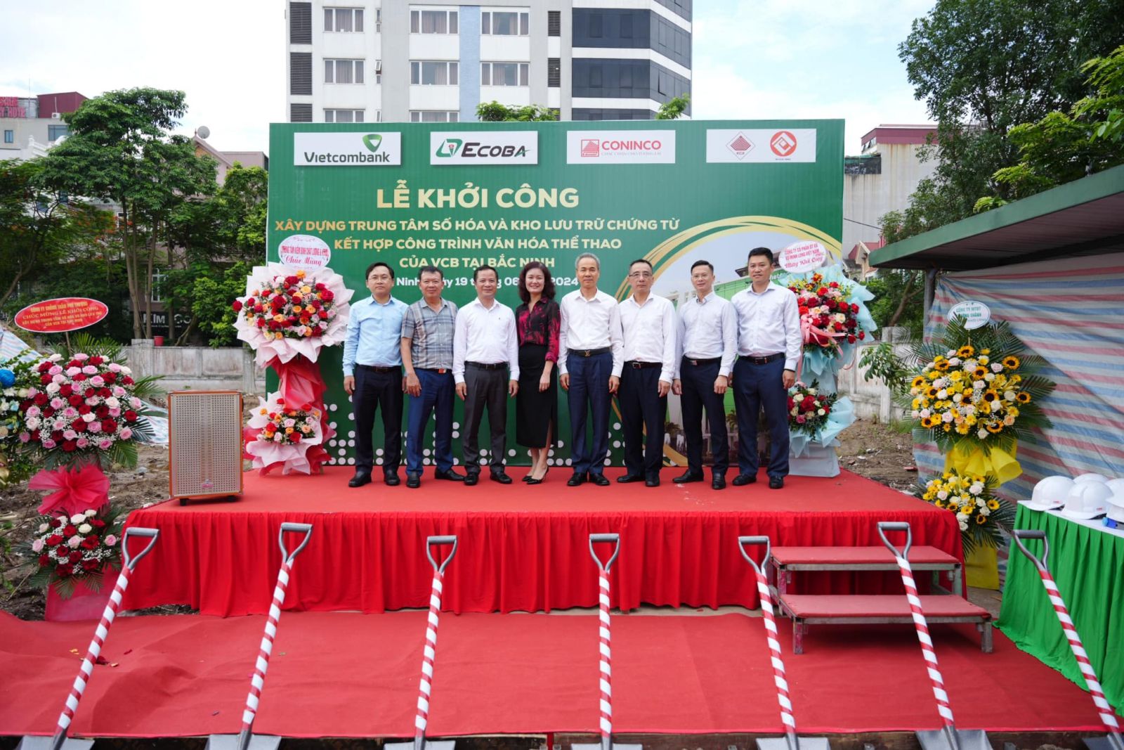 groundbreaking ceremony for vietcombanks digitalization and document storage center combined with cultural and sports facilities in bac ninh HK5h