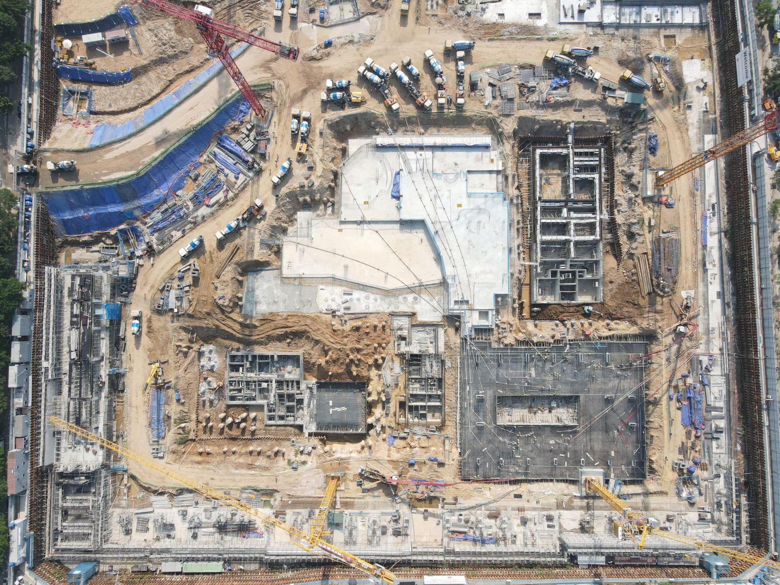 massive concrete ecobas application of green materials for foundation of lotte mall hanoi project yQXv
