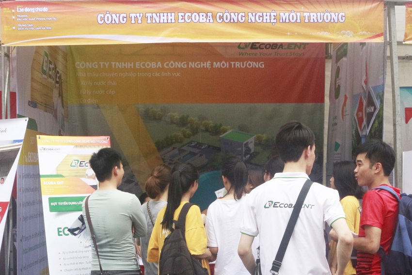 ngay-hoi-huong-nghiep-va-viec-lam-nam-2019-khoi-nguon-luc-don-thanh-cong-4